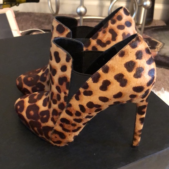Nine West Cowhide Booties - Picture 4 of 9